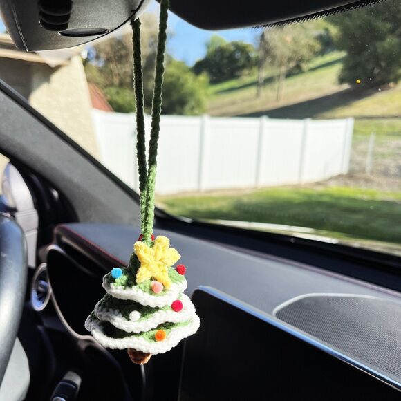 Glow-in-the-dark Christmas tree ornament — crochet car charm, rearview mirror - Picture 4 of 12